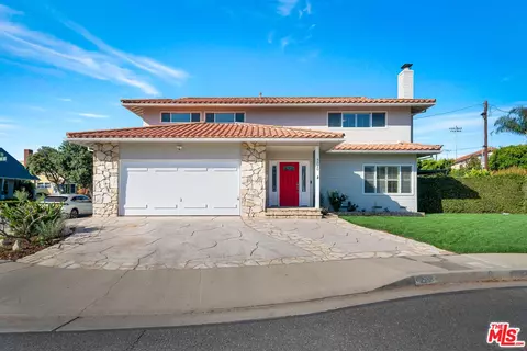 4520 Commonwealth Cir, Culver City, CA 90230