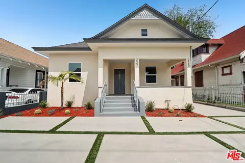 227 W 41st St, Los Angeles, CA 90037