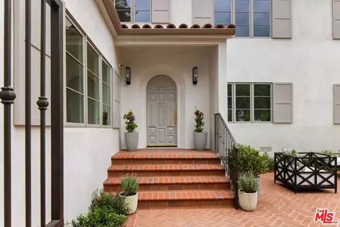 605 N Elm Dr, Beverly Hills, CA 90210