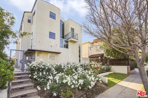 1254 24th St #4, Santa Monica, CA 90404