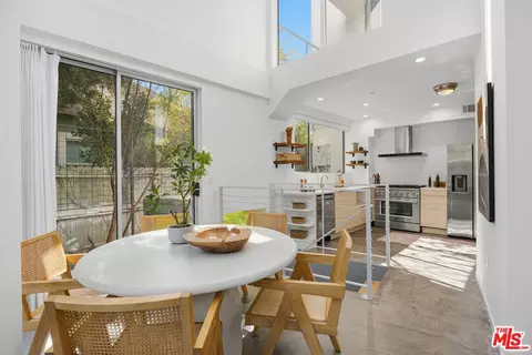 1244 14th St #A, Santa Monica, CA 90404