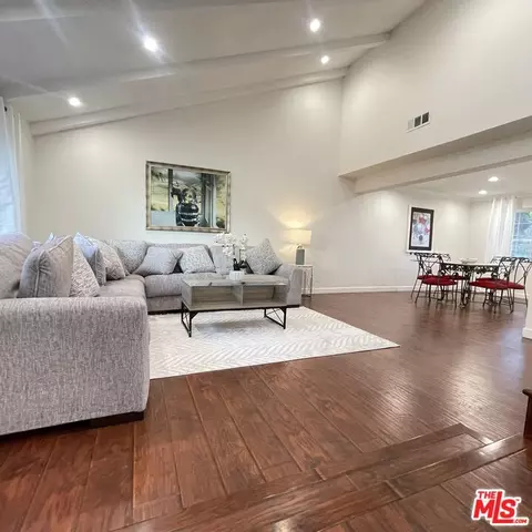 11158 Newcastle Ave, Granada Hills, CA 91344