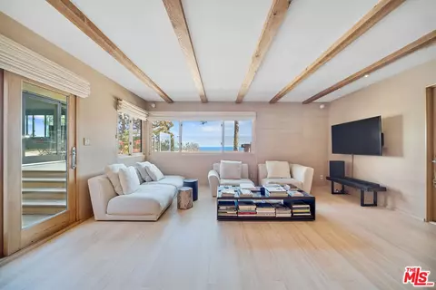 Living - 31226 Bailard Rd, Malibu, CA 90265 photo 3 of 3