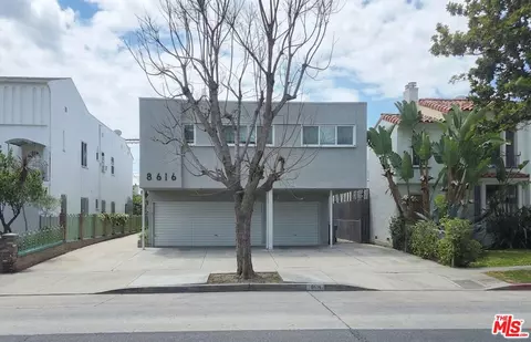 8616 Gregory Way, Los Angeles, CA 90035