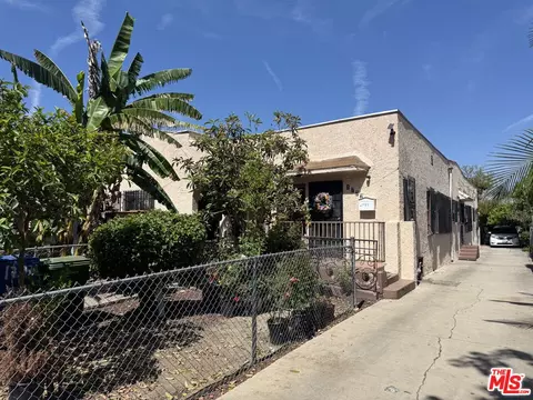 1737 W 37th Dr, Los Angeles, CA 90018