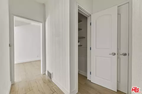 Entry Way - 7072 Owens St, Tujunga, CA 91042 photo 5 of 5