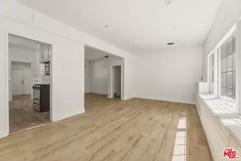 Living - 7072 Owens St, Tujunga, CA 91042 photo 3 of 3