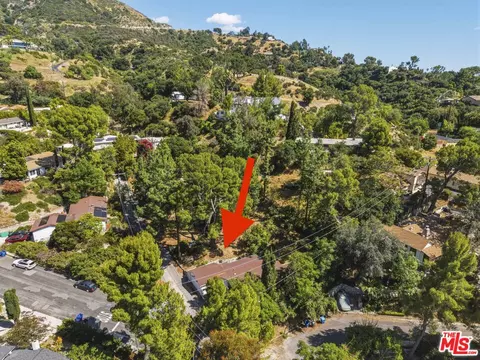 View/Area - 7072 Owens St, Tujunga, CA 91042 photo 5 of 6