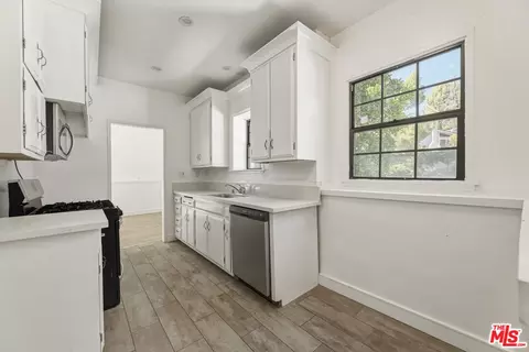 7072 Owens St, Tujunga, CA 91042 photo 15