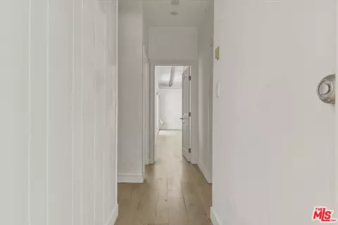 Entry Way - 7072 Owens St, Tujunga, CA 91042 photo 4 of 5