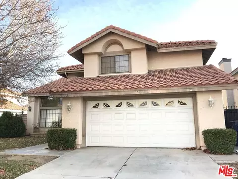 3112 Caminito Ln, Palmdale, CA 93550