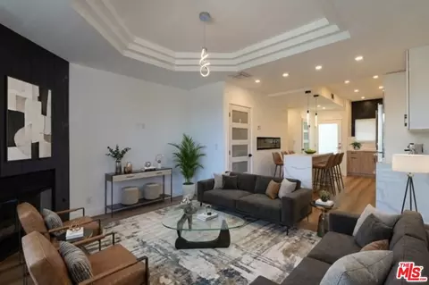 2500 Abbot Kinney Blvd #11, Venice, CA 90291