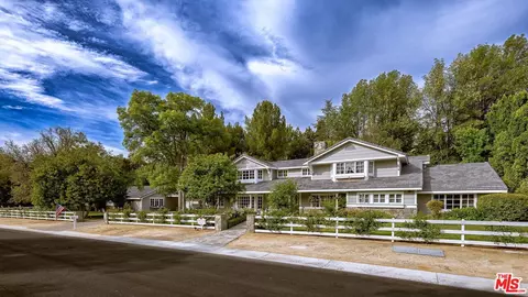 24317 Bridle Trail Rd, Hidden Hills, CA 91302