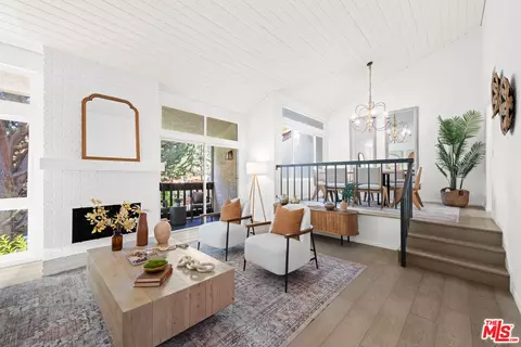 17243 Palisades Cir, Pacific Palisades, CA 90272