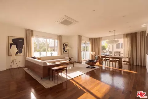 928 N Croft Ave #201, West Hollywood, CA 90069