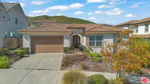 25145 Cherry Ridge Dr, Santa Clarita, CA 91387