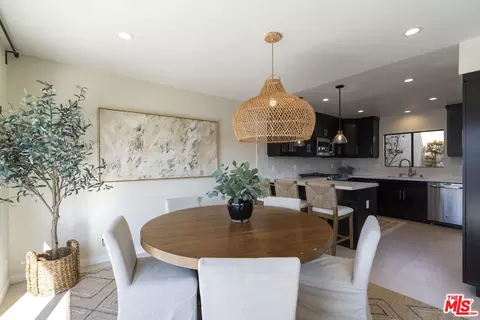 Dining - 4555 Falkirk Bay Bay, Oxnard, CA 93035 photo 3 of 3