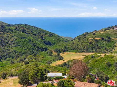 3065 S S Foose Rd, Malibu, CA 90265