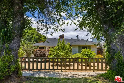 5005 Varna Ave, Sherman Oaks, CA 91423