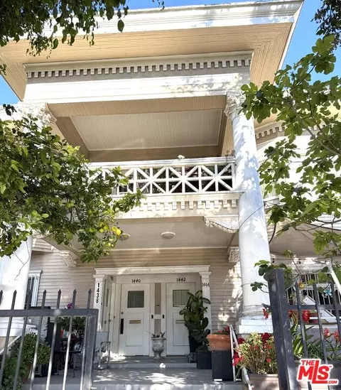 1438 Magnolia Ave, Los Angeles, CA 90006
