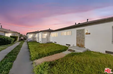 1525 W 105th St, Los Angeles, CA 90047