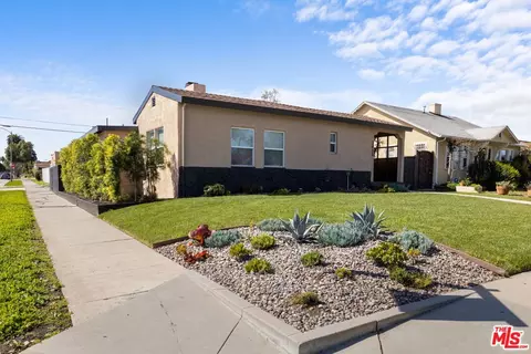 2400 W 74th St, Los Angeles, CA 90043