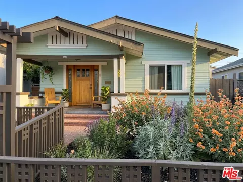 933 Walnut Ave, Long Beach, CA 90813