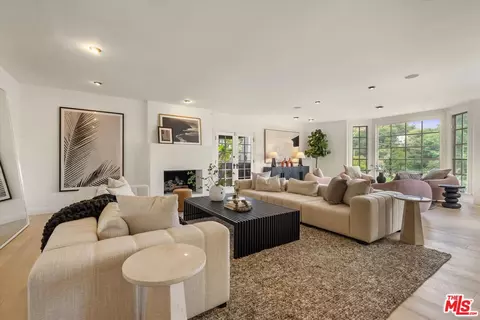 9315 Beverly Crest Dr, Beverly Hills, CA 90210