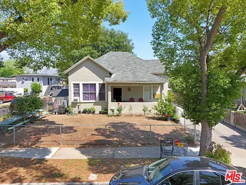 826 N Summit Ave, Pasadena, CA 91103 photo 2