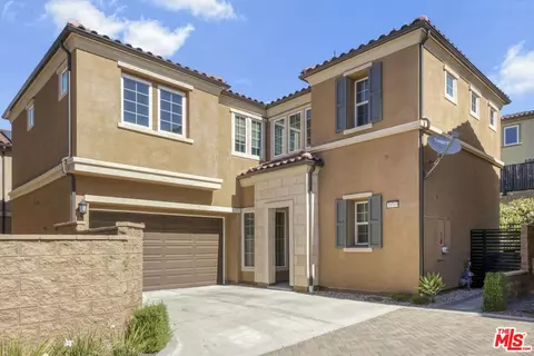 20705 W Chestnut Cir, Porter Ranch, CA 91326