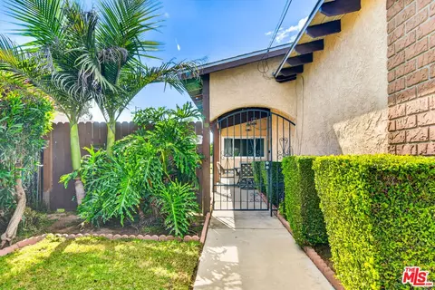 10829 Firmona Ave, Inglewood, CA 90304