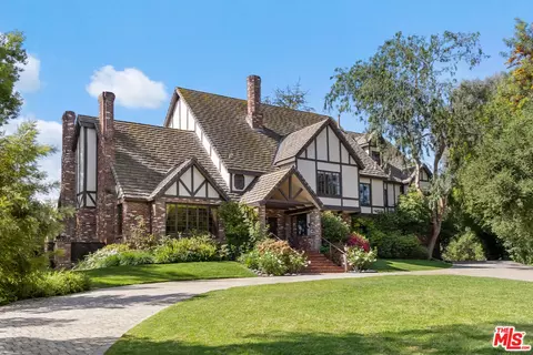 4432 Libbit Ave, Encino, CA 91436