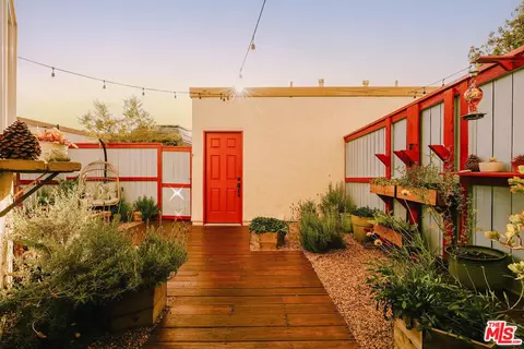 16631 Algonquin St, Huntington Beach, CA 92649