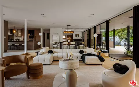 9991 Liebe Dr, Beverly Hills, CA 90210