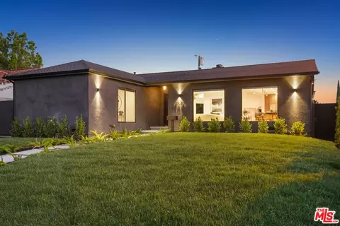 11642 Hartsook St, Valley Village, CA 91601