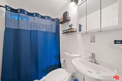 2142 Baxter St, Los Angeles, CA 90039