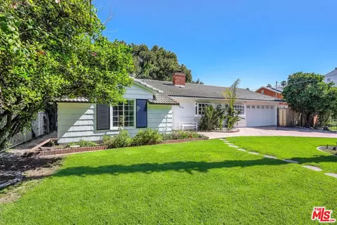 6636 Tobias Ave, Van Nuys, CA 91405