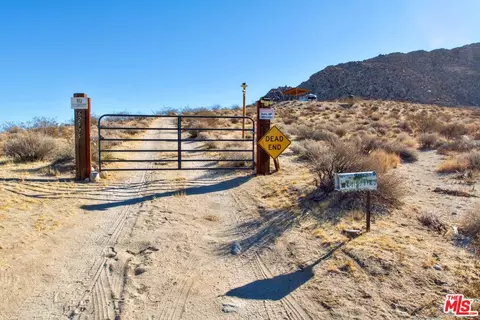 62775 Sullivan Rd, Joshua Tree, CA 92252 photo 18