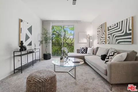 6400 Crescent Park #301, Playa Vista, CA 90094