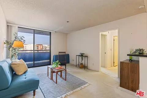 222 S Central Ave #315, Los Angeles, CA 90012