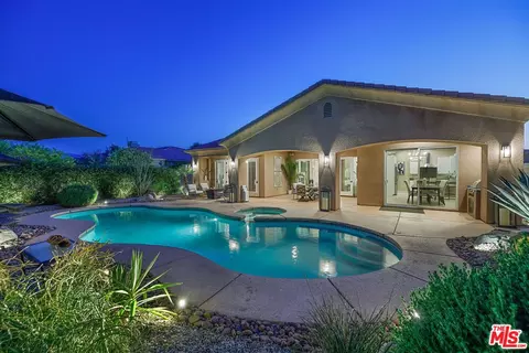 4 Cartier Ct, Rancho Mirage, CA 92270