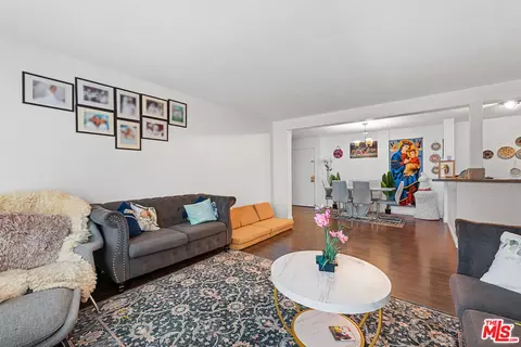 550 W Regent St #124, Inglewood, CA 90301