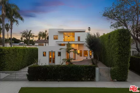 753 N Orange Dr, Los Angeles, CA 90038