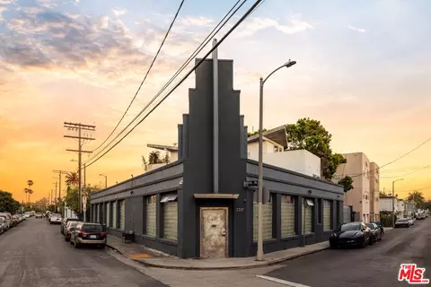 120 Mildred Ave, Venice, CA 90291