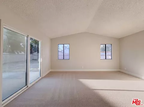 2553 E Avenue J4, Lancaster, CA 93535 photo 15