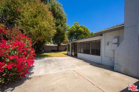 Exterior - 1956 Leven Ave, Camarillo, CA 93010 photo 10 of 15