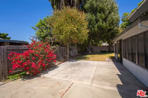 Exterior - 1956 Leven Ave, Camarillo, CA 93010 photo 9 of 15
