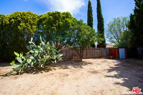 Exterior - 1956 Leven Ave, Camarillo, CA 93010 photo 5 of 15