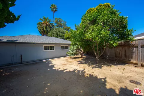 Exterior - 1956 Leven Ave, Camarillo, CA 93010 photo 6 of 15