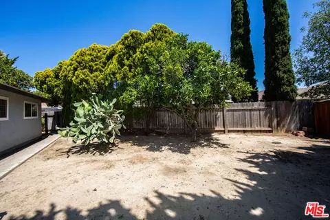 Exterior - 1956 Leven Ave, Camarillo, CA 93010 photo 14 of 15